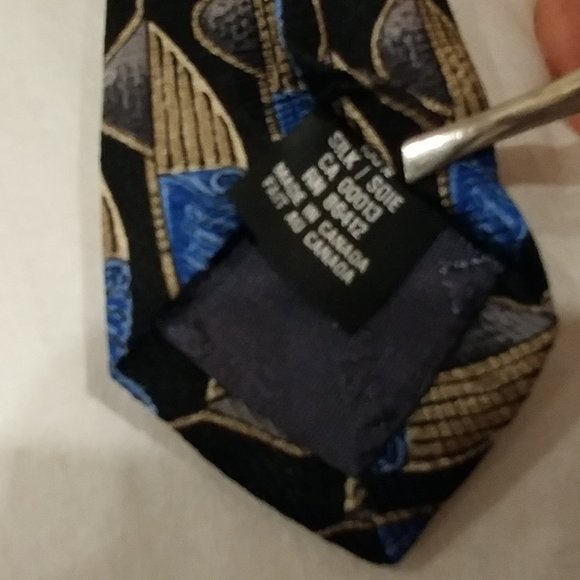 Christian Dior Neck Tie - Picture 4 of 5